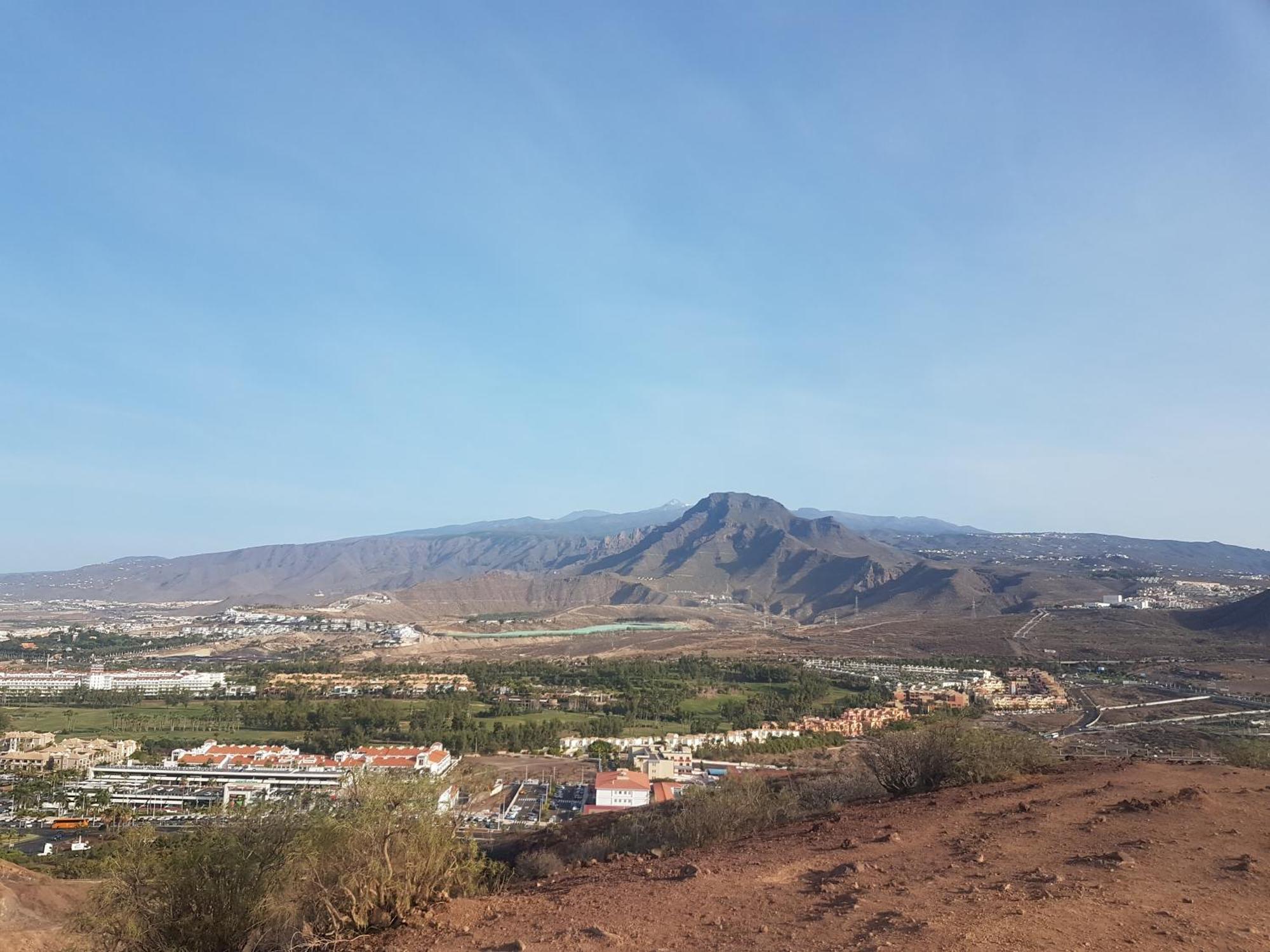 Beach 400Mtr, Top Of Mountain With Spectacular Surround View 200Mtr Los Cristianos  Dış mekan fotoğraf